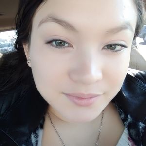 Meet your Posher, Azucena